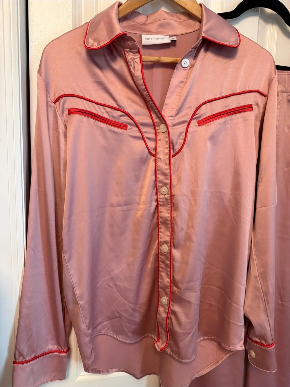 Silky Pink Women's Pajama Set with Contrast Piping